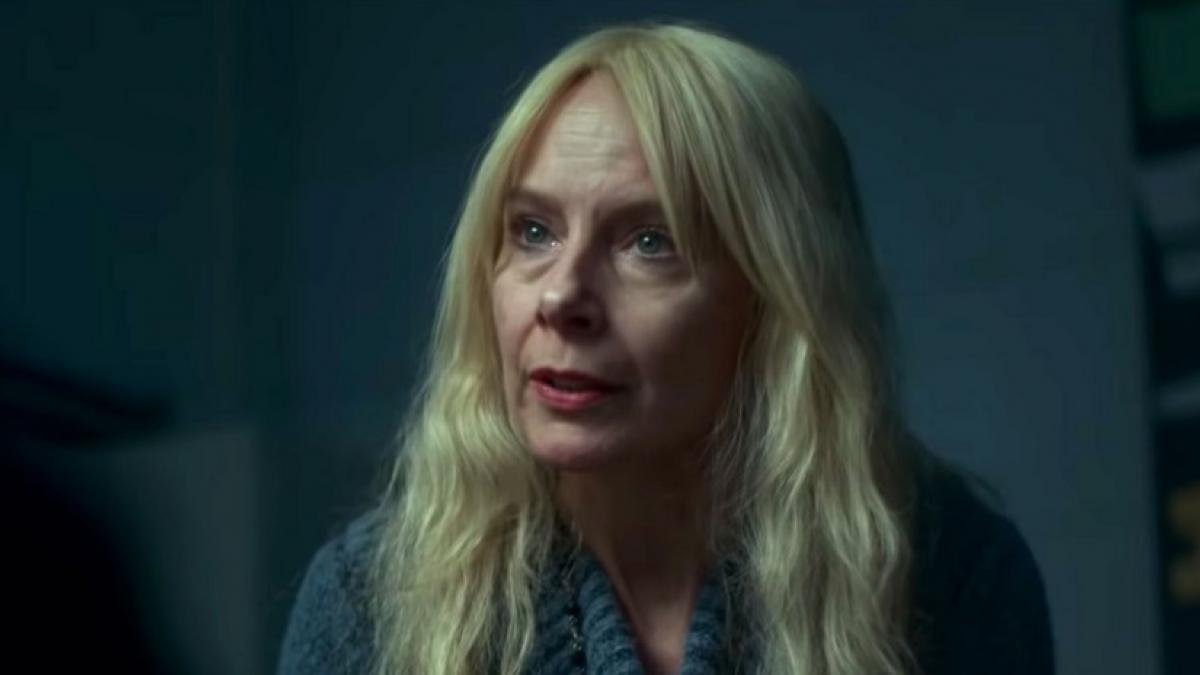 Mari Gilbert (Amy Ryan) confronts indifferent law enforcement while searching for her missing daughter in Liz Garbus' 'Lost Girls'.